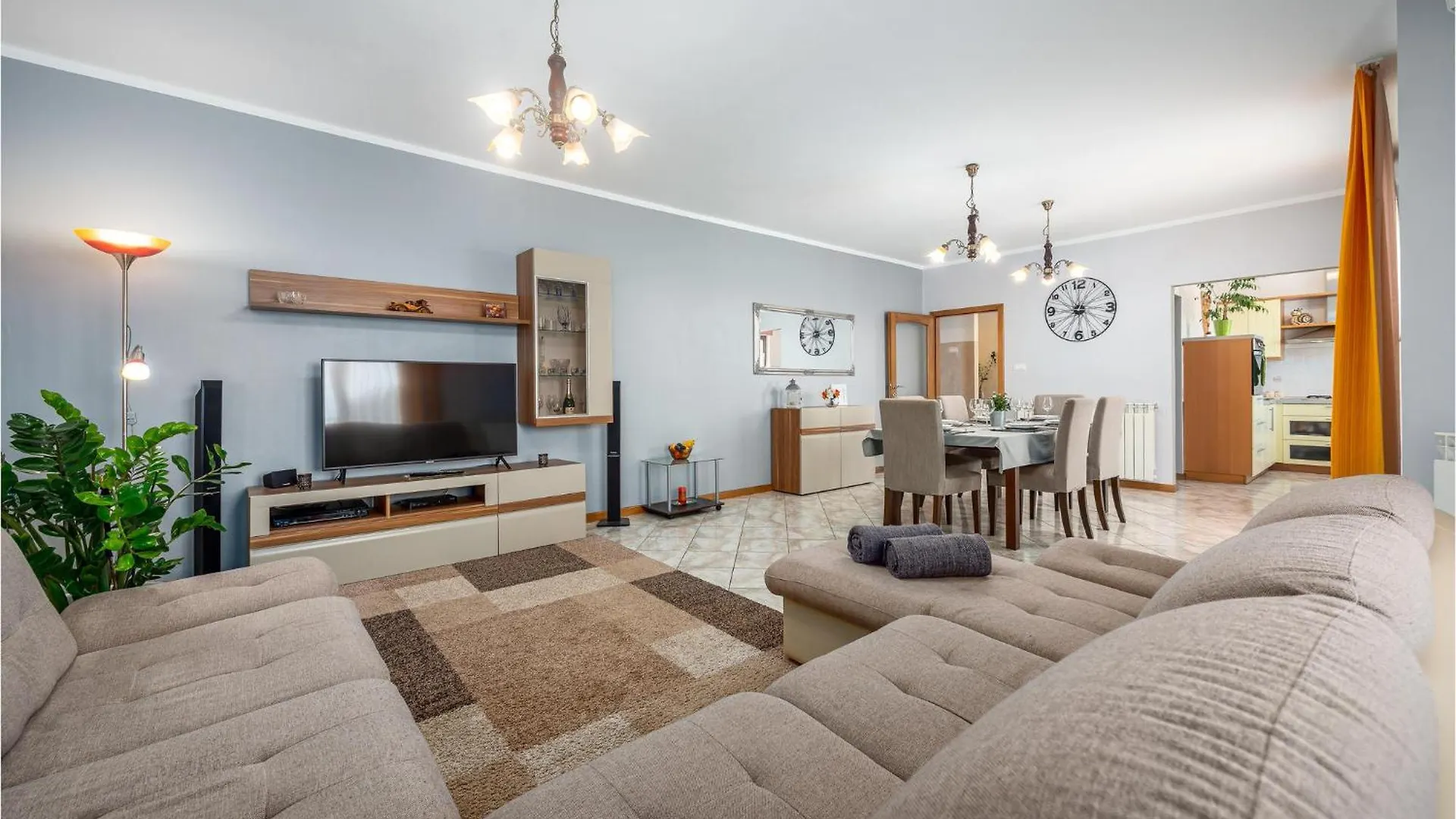 Two-Bedroom Holiday Home In Tinjan